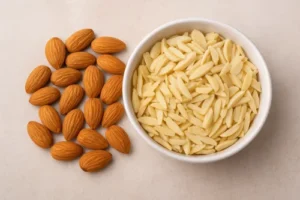 خلال بادام یا بادام کامل؟ کدام سالم‌تر است؟